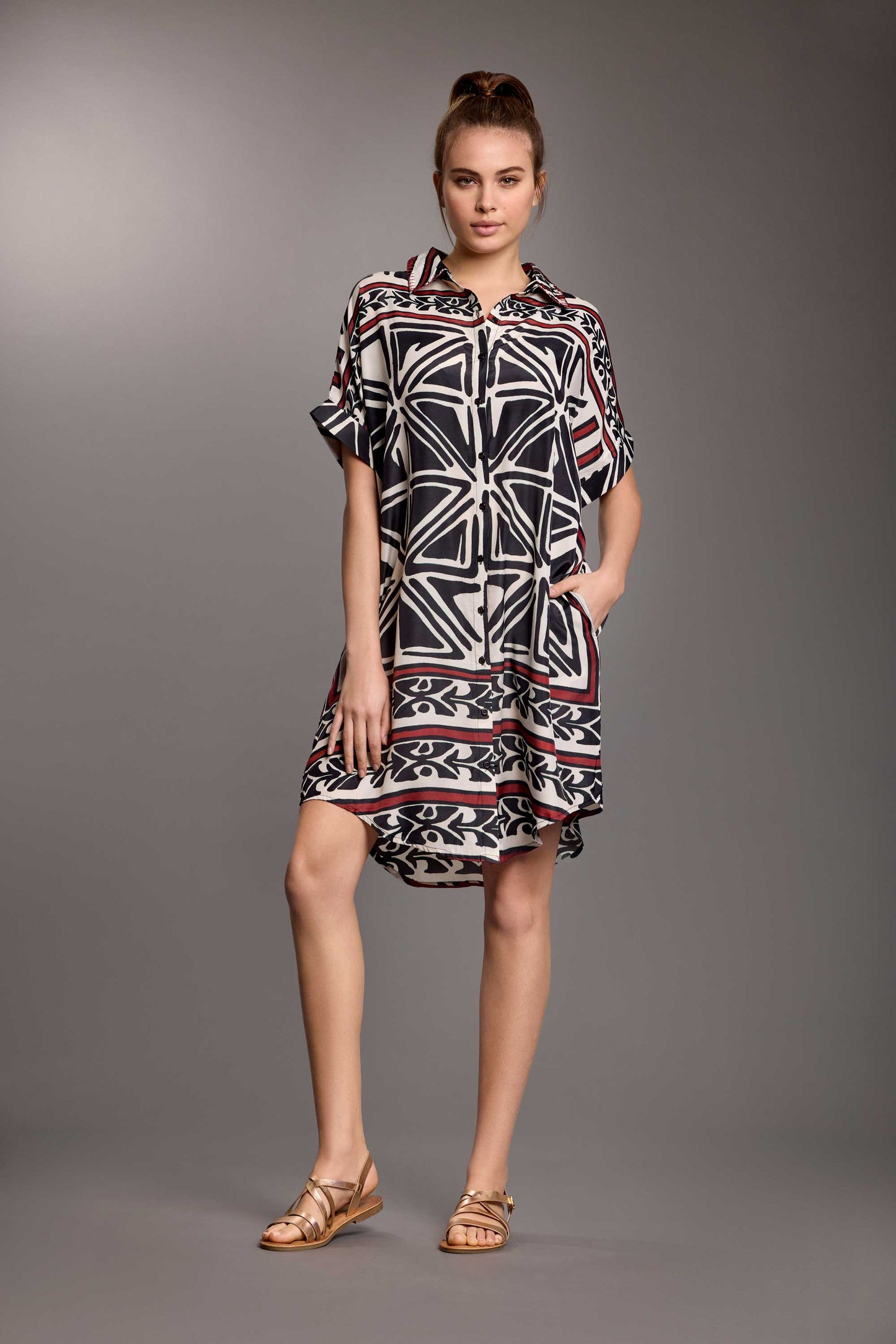 ABITO CAMICIA CORTO FANTASIA GEOMETRICA - ICONIQUE