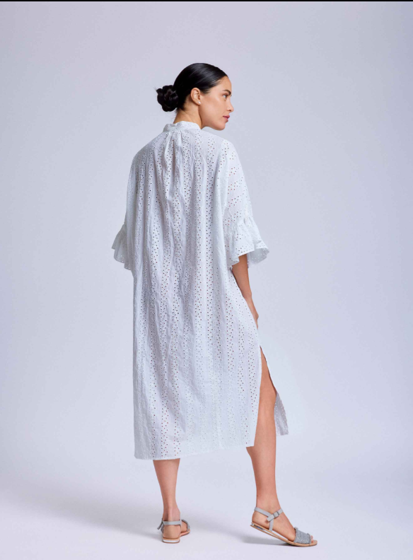 ABITO LUNGO BIANCO IN PIZZO PREGIATO - DAVID -